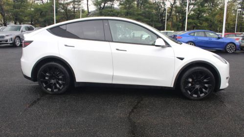 2022 Tesla Model Y 7SAYGDEE4NF435206