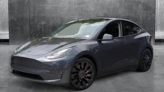 2023 Tesla Model Y 7SAYGDEF3PF795448