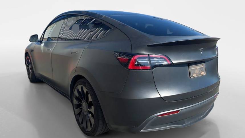 2022 Tesla Model Y 7SAYGDEF3NF416073