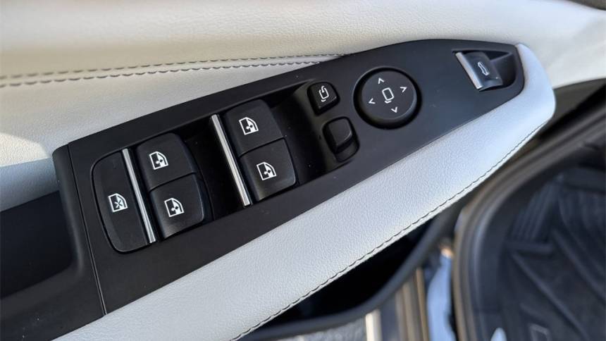 2025 BMW X5 5UX43EU02S9Y39189