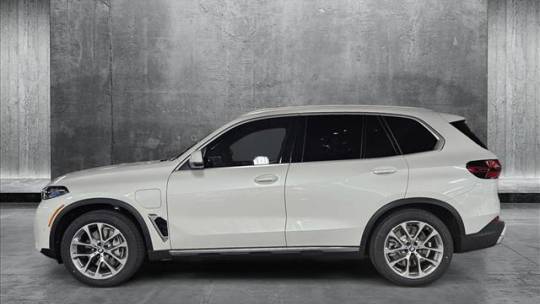 2025 BMW X5 5UX43EU04S9Z47992