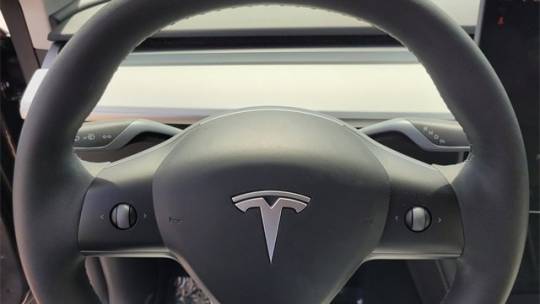 2023 Tesla Model Y 7SAYGAEE5PF871659