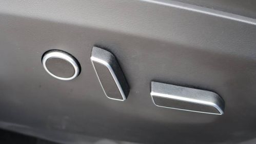 2022 Tesla Model X 7SAXCBE52NF334144