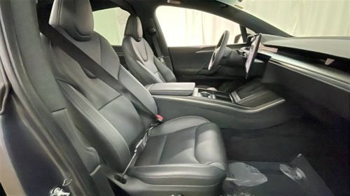 2023 Tesla Model X 7SAXCBE65PF395659
