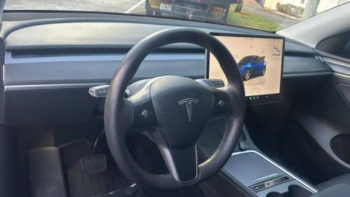 2023 Tesla Model Y 7SAYGDEE0PA031013