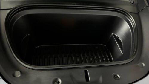 2023 Tesla Model Y 7SAYGDEEXPF593536