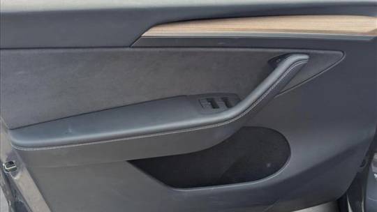 2023 Tesla Model Y 7SAYGDEE0PA041797