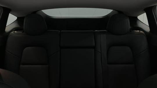 2025 Tesla Model Y 7SAYGDED5SF216404