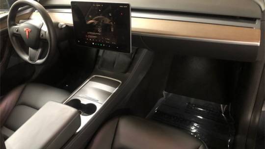 2023 Tesla Model Y 7SAYGDEE2PA107007