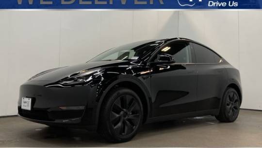 2025 Tesla Model Y 7SAYGDED5SF216404