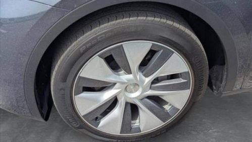 2023 Tesla Model Y 7SAYGDEE0PA041797