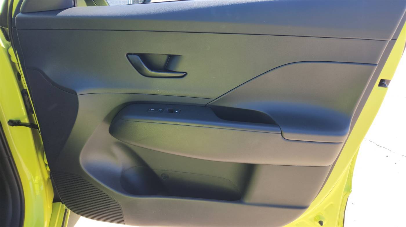 2024 Hyundai Kona Electric KM8HC3A66RU014808