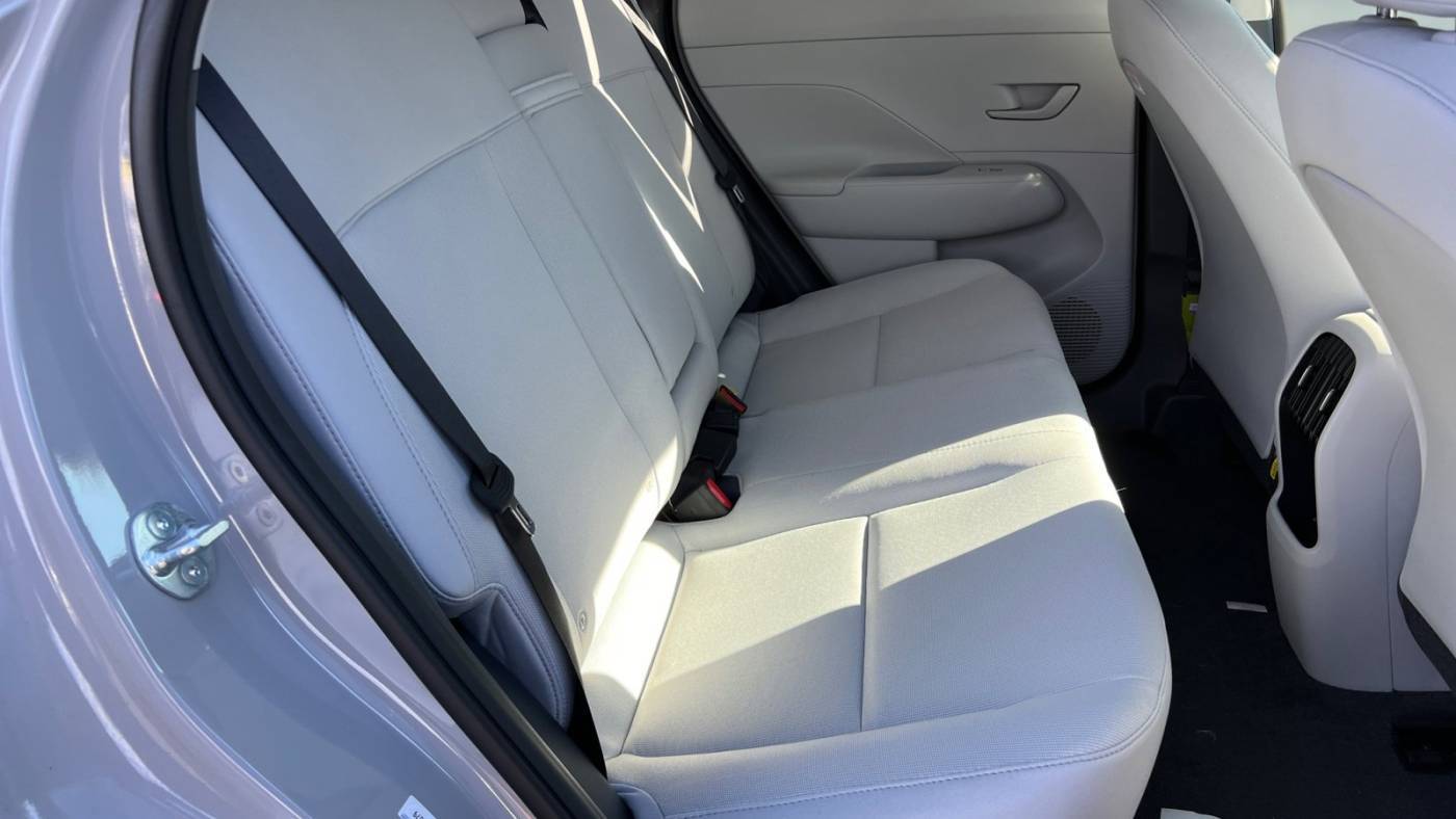 2025 Hyundai Kona Electric KM8HC3A61SU021879