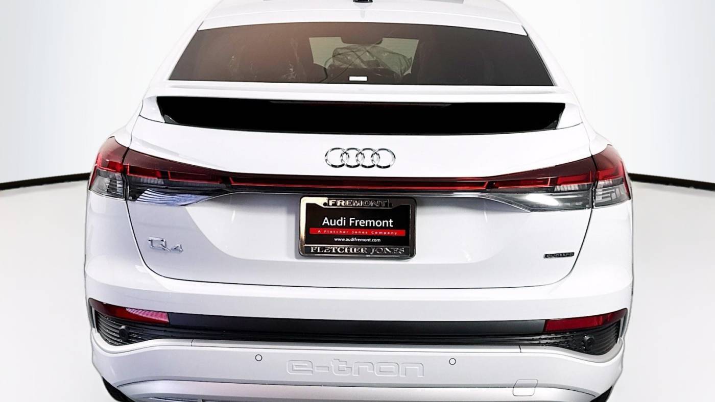 2025 Audi Q4 e-tron WA14UBFZ4SP034955