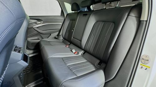 2024 Audi Q8 e-tron WA14AAGE9RB021110