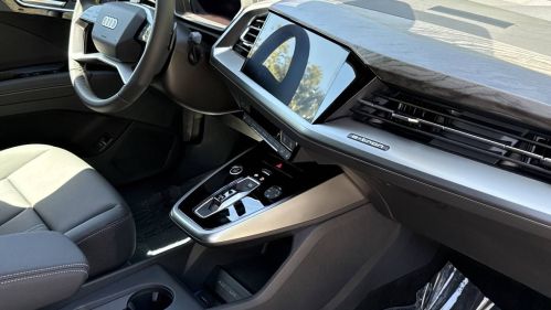 2025 Audi Q4 e-tron WA1A5BFZ3SP037958