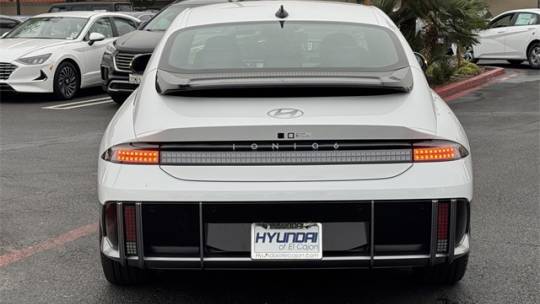 2025 Hyundai IONIQ 6 KMHM34AA7SA088092