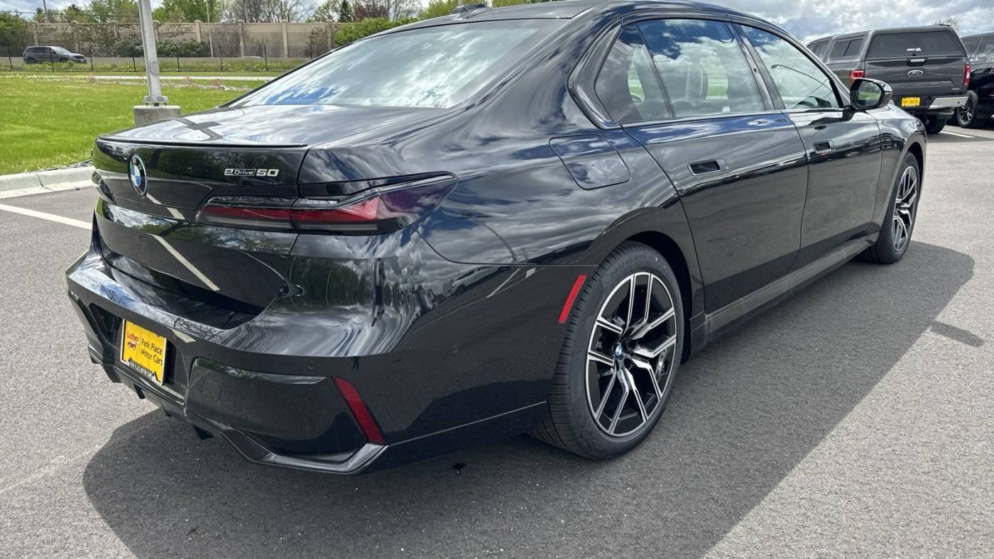 2024 BMW i7 WBY43EJ01RCR30147