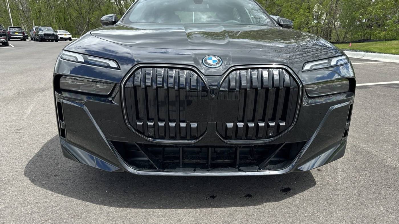 2024 BMW i7 WBY43EJ01RCR30147