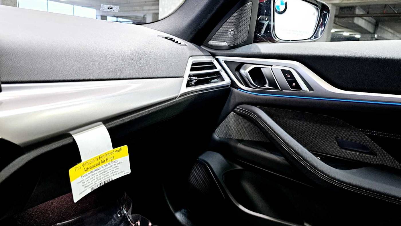 2025 BMW i4 WBY43HD0XSFU62369