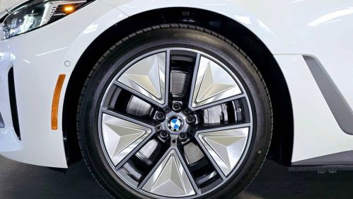 2025 BMW i4 WBY43HD08SFU47675