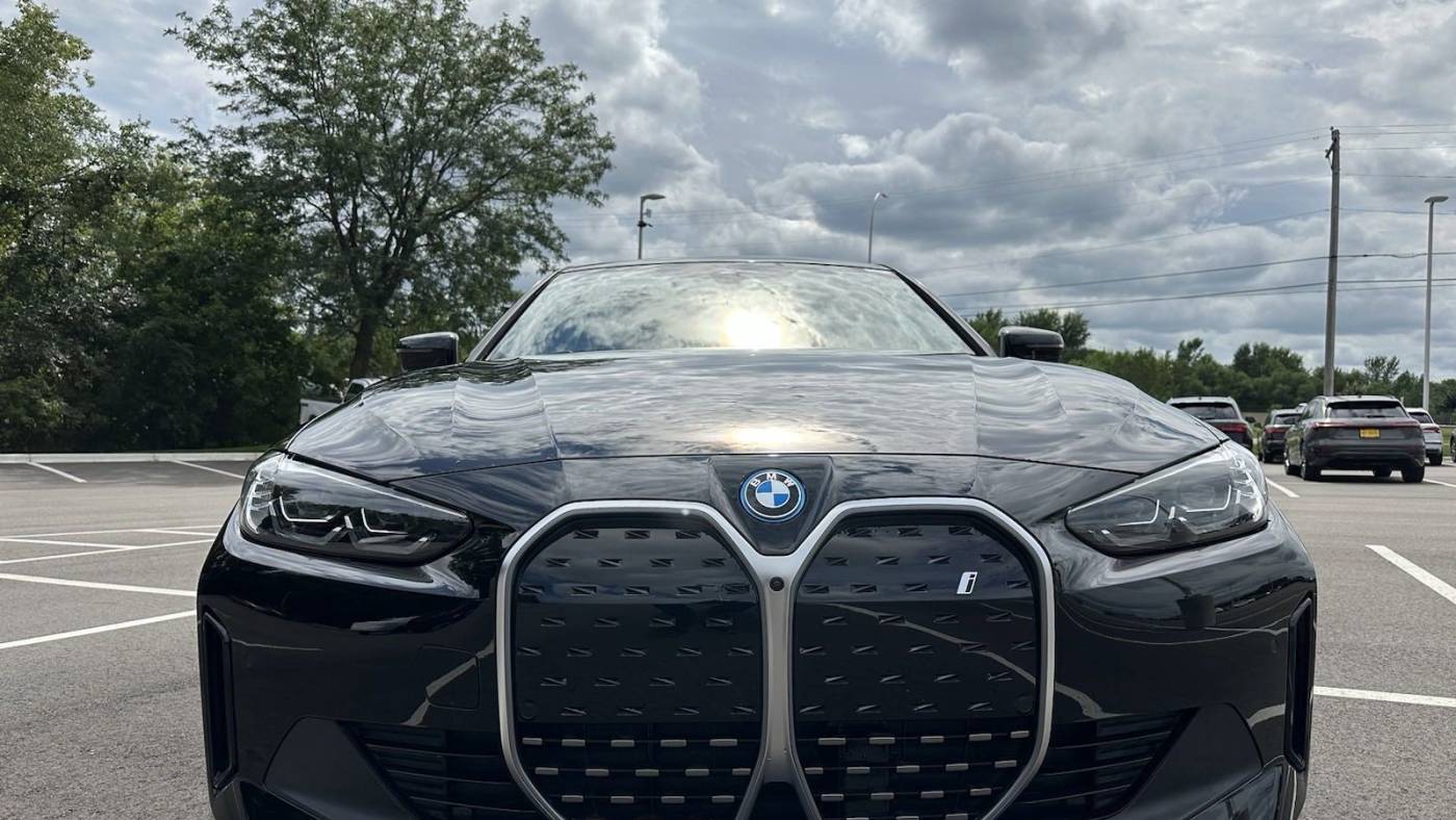 2024 BMW i4 WBY73AW00RFS51919