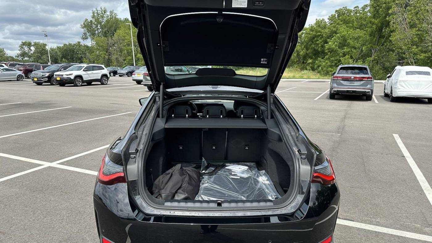 2024 BMW i4 WBY73AW00RFS51919