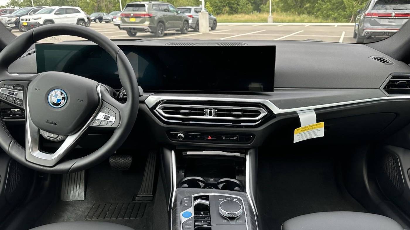 2024 BMW i4 WBY73AW00RFS51919