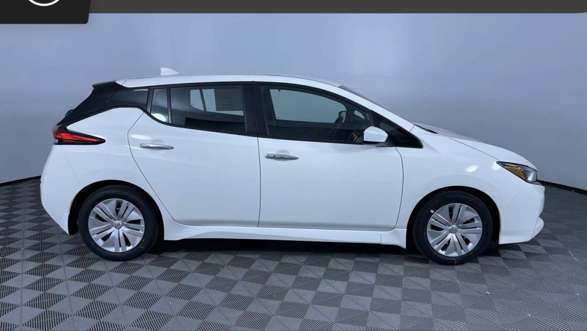 2025 Nissan LEAF 1N4AZ1BV3SC565939