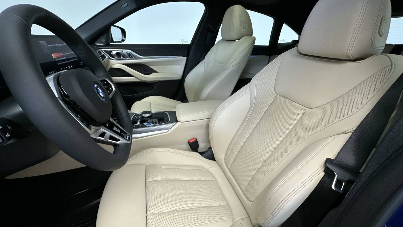 2025 BMW i4 WBY43HD07SFU37882