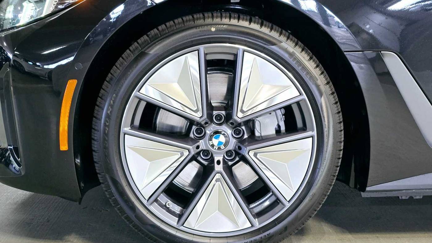 2025 BMW i4 WBY43HD0XSFU36015