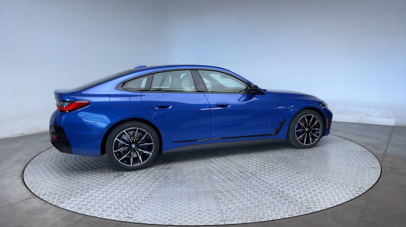 2025 BMW i4 WBY43HD07SFU37882