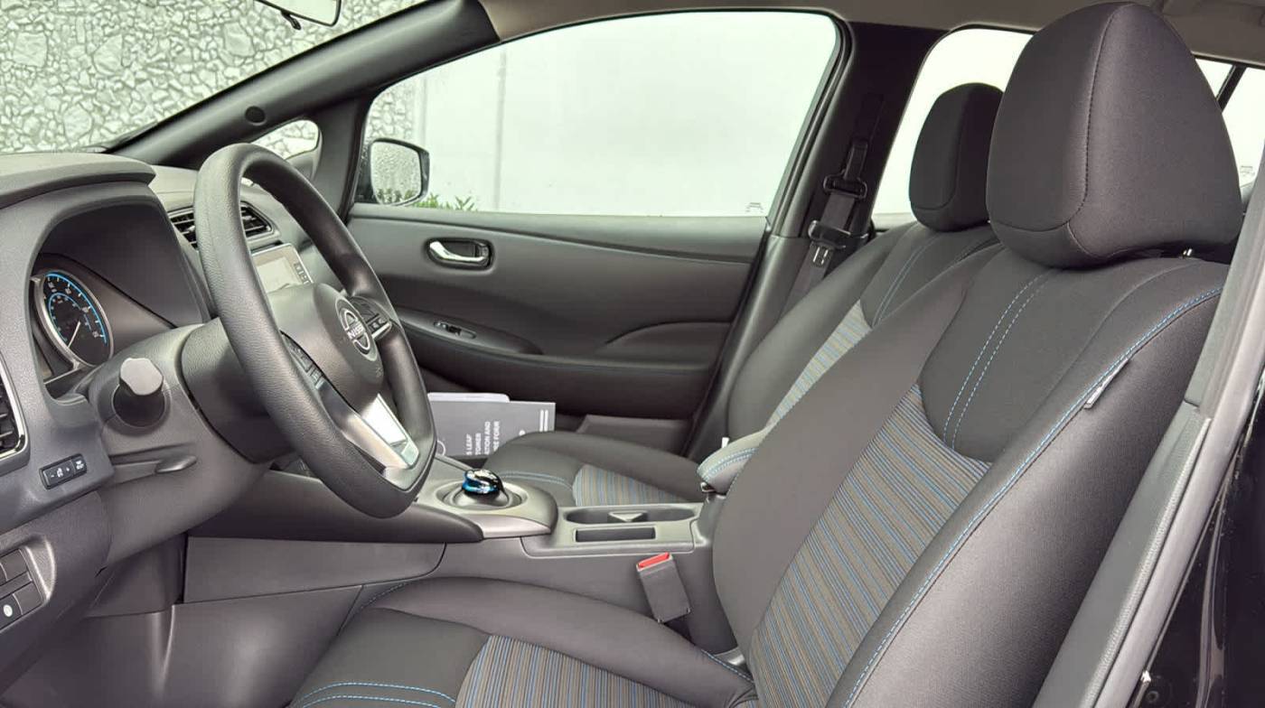 2025 Nissan LEAF 1N4AZ1BV5SC565991
