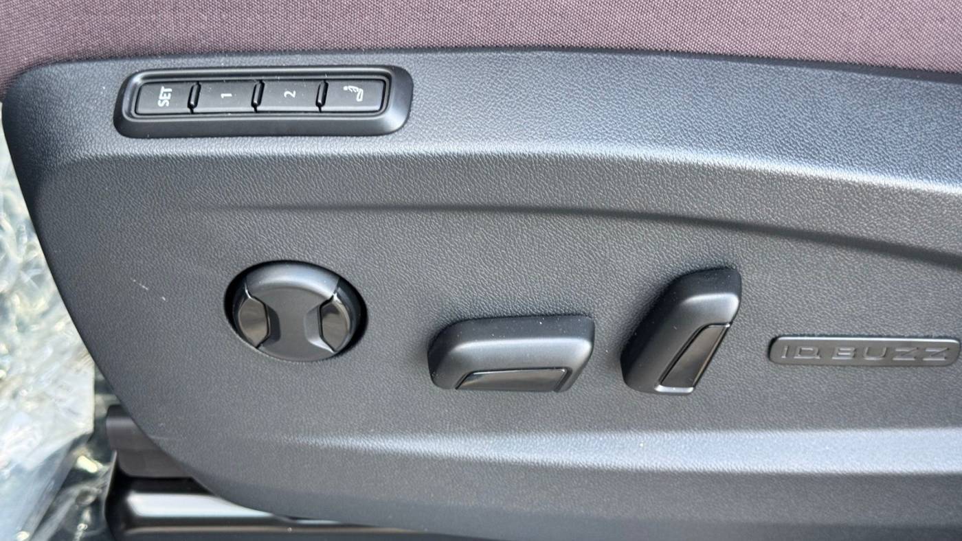 2025 Volkswagen ID.Buzz WVGJYVEB3SH021381
