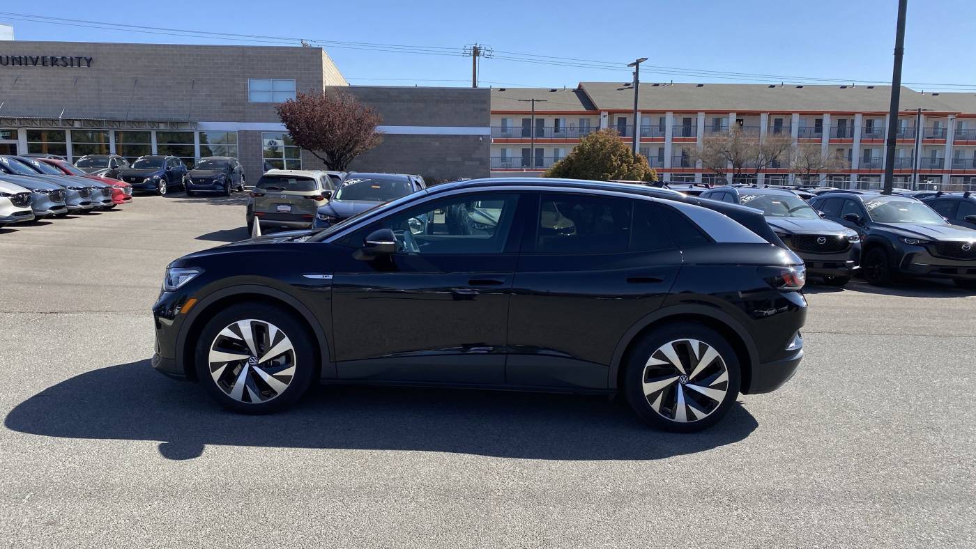 2021 Volkswagen ID.4 WVGDMPE26MP020044