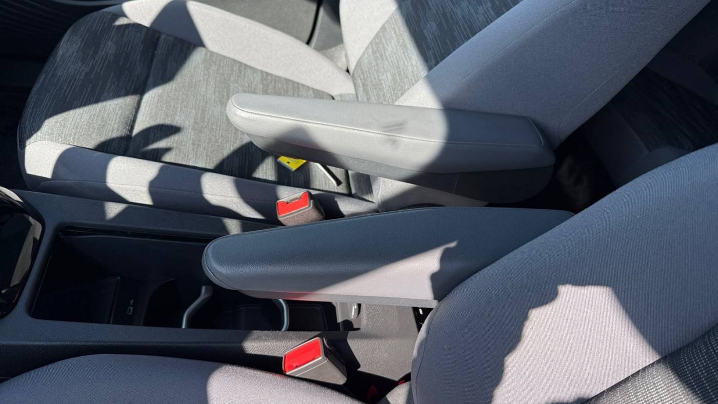 2021 Volkswagen ID.4 WVGRMPE22MP036828