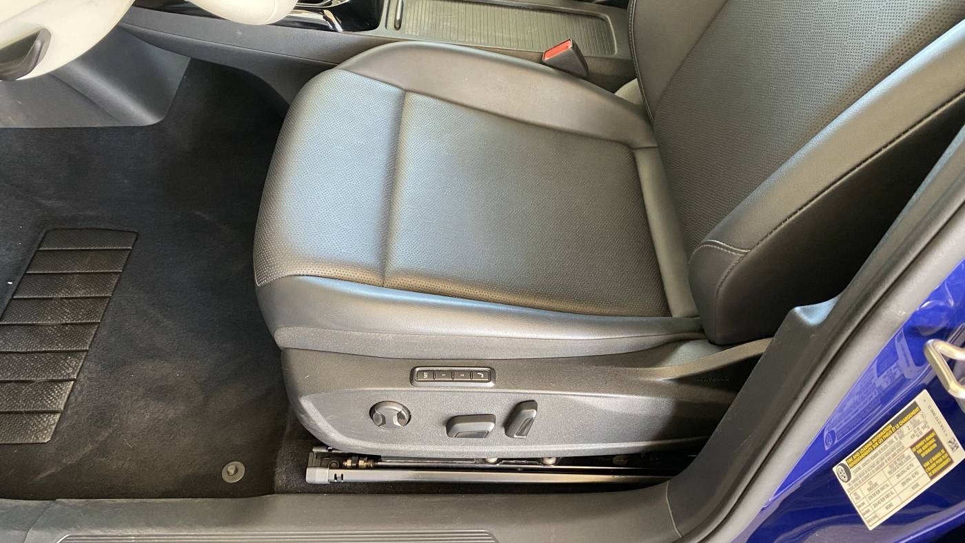 2021 Volkswagen ID.4 WVGDMPE27MP020764
