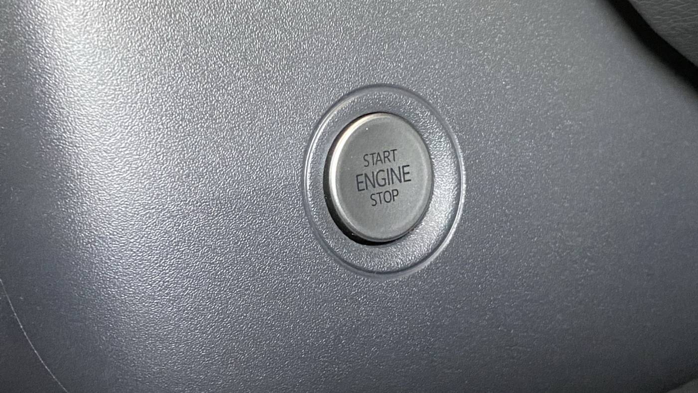 2021 Volkswagen ID.4 WVGTMPE22MP034521