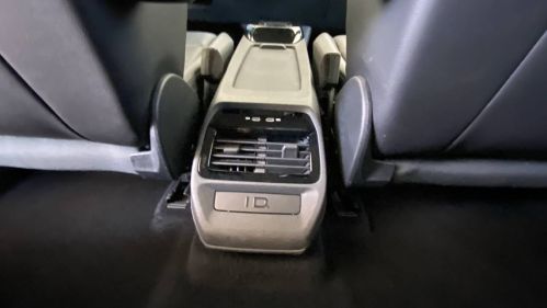 2021 Volkswagen ID.4 WVGDMPE27MP020764