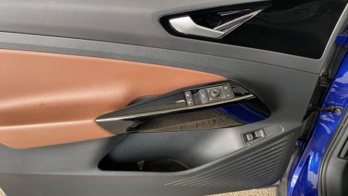 2021 Volkswagen ID.4 WVGTMPE22MP034521