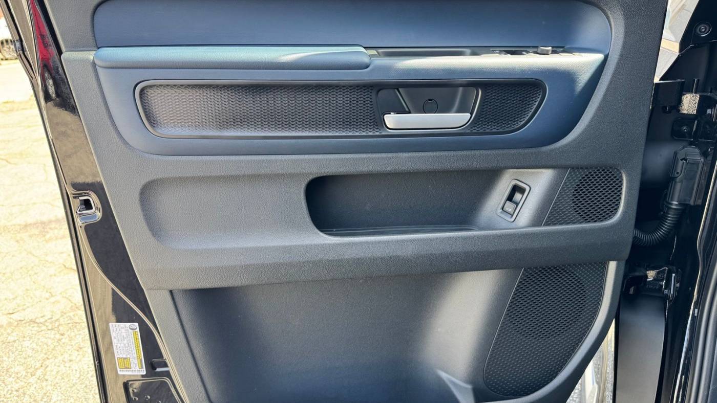 2025 Volkswagen ID.Buzz WVGAWVEB2SH021703