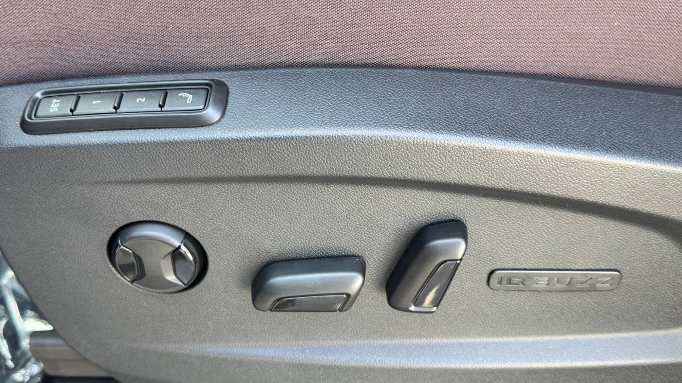 2025 Volkswagen ID.Buzz WVGAWVEB2SH021703