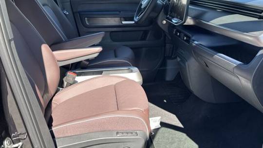 2025 Volkswagen ID.Buzz WVGAWVEB2SH021703