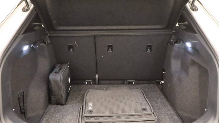 2021 Volkswagen ID.4 WVGRMPE23MP036871
