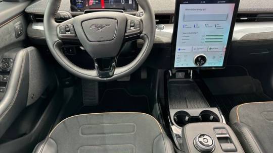 2022 Ford Mustang Mach E 3FMTK4SE7NMA52037