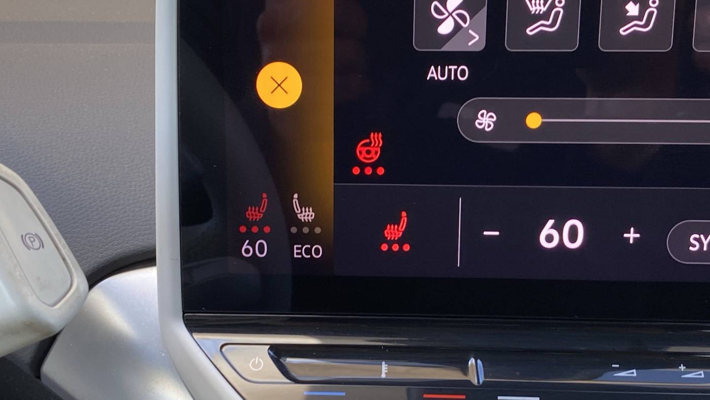 2021 Volkswagen ID.4 WVGDMPE24MP021001