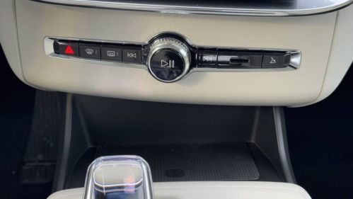 2025 Volvo XC90 YV4H60JG2S1358336