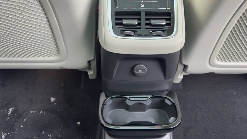 2025 Volvo XC90 YV4H60JG2S1358336
