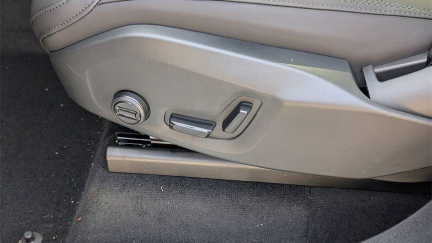 2025 Volvo XC90 YV4H60PB0S1353390
