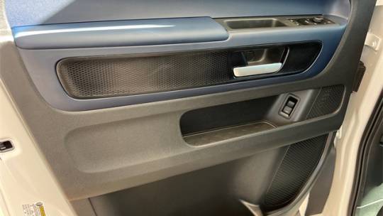 2025 Volkswagen ID.Buzz WVGAWVEB4SH010542